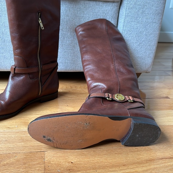 Coach Boots - Picture 5 of 10